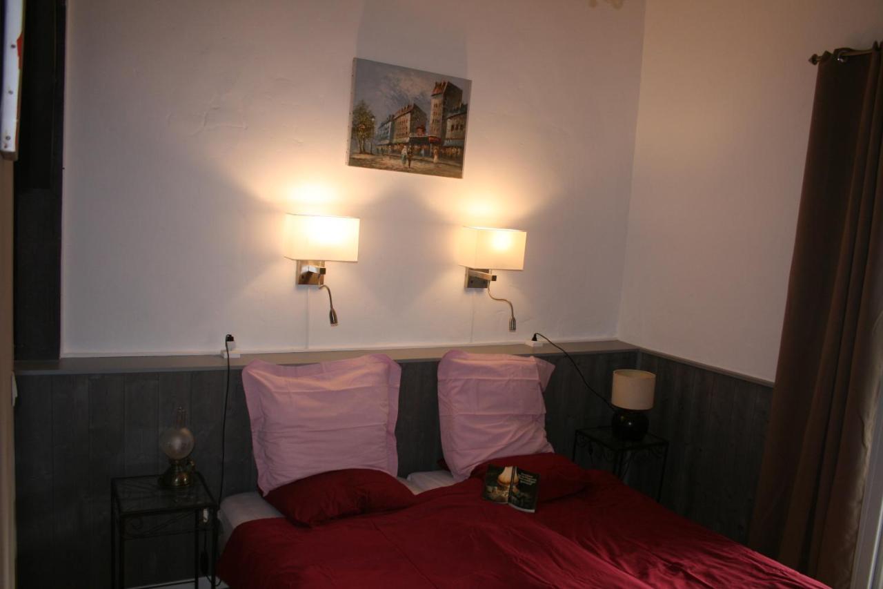 Holiday home Domaine Des Hirondelles Saint-Vincent-de-Cosse