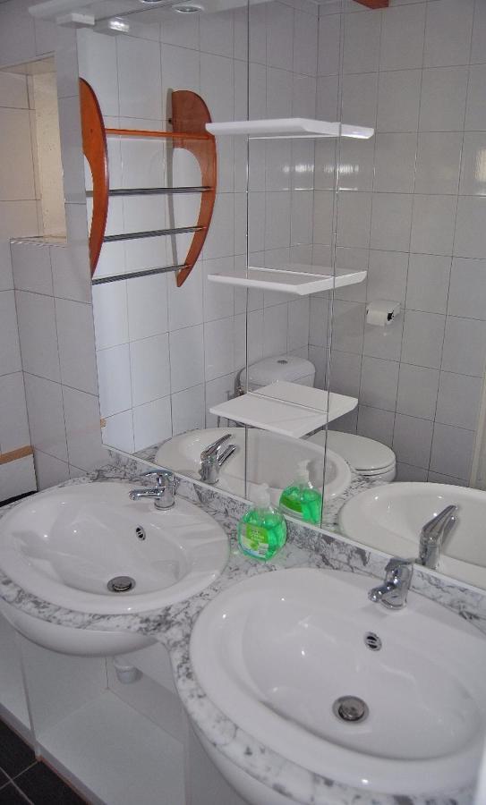 Holiday home Domaine Des Hirondelles